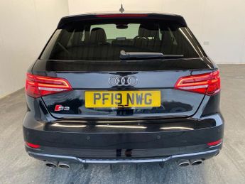 AUDI A3 2.0 Tfsi Black Edition Sportback 5Dr Petrol S Tronic Quattro Eur