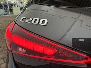 MERCEDES-BENZ C CLASS C200 Amg Line 5Dr 9G-Tronic