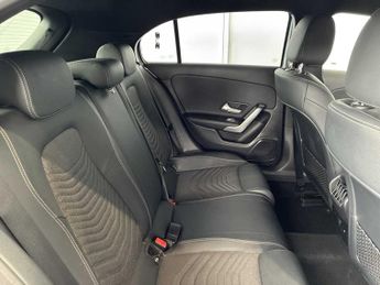 MERCEDES-BENZ A CLASS A180 Sport Edition 5Dr Auto