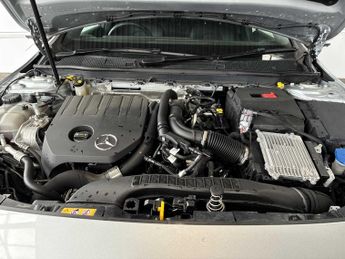 MERCEDES-BENZ A CLASS A180 Sport Edition 5Dr Auto