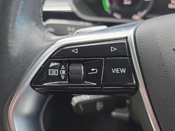 AUDI Q8 250Kw 50 Quattro 95Kwh Sport 5Dr Auto