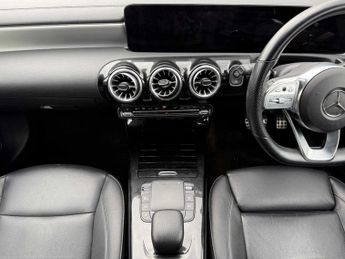 MERCEDES-BENZ CLA Cla 200 Amg Line Premium 4Dr Tip Auto