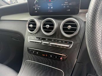 MERCEDES-BENZ GLC COUPE Glc 220D 4Matic Amg Line Premium 5Dr 9G-Tronic