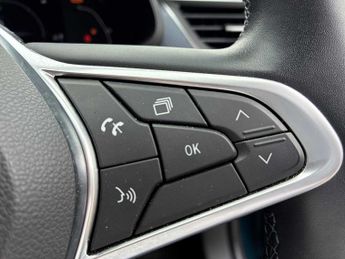 RENAULT ARKANA 1.6 E-Tech Full Hybrid 145 Evolution 5Dr Auto