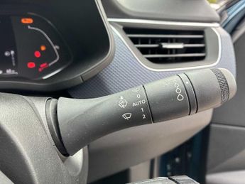 RENAULT ARKANA 1.6 E-Tech Full Hybrid 145 Evolution 5Dr Auto