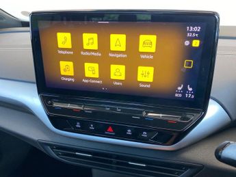 VOLKSWAGEN ID.5 Pro 77Kwh Style Suv 5Dr Electric Auto (174 Ps)