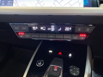 AUDI Q4 150Kw 40 82Kwh Sport 5Dr Auto