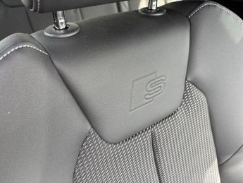 AUDI A1 1.5 Tfsi 35 Black Edition Sportback 5Dr Petrol S Tronic Euro 6 (