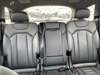 AUDI Q7 45 Tdi Quattro Black Edition 5Dr Tiptronic [C+S]