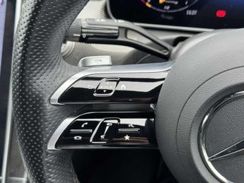 MERCEDES-BENZ C CLASS C200 Amg Line 4Dr 9G-Tronic