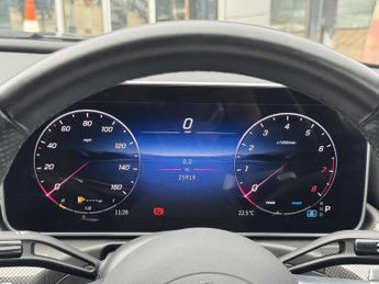 MERCEDES-BENZ C CLASS C200 Amg Line 4Dr 9G-Tronic