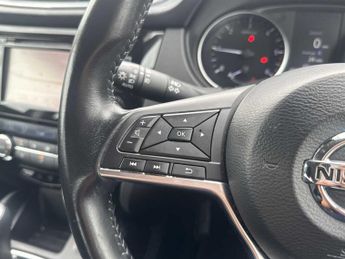 NISSAN QASHQAI 1.5 Dci 115 Acenta Premium 5Dr Dct