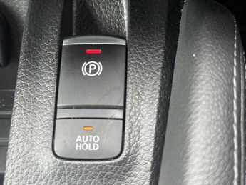 NISSAN QASHQAI 1.5 Dci 115 Acenta Premium 5Dr Dct