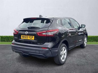 NISSAN QASHQAI 1.5 Dci 115 Acenta Premium 5Dr Dct