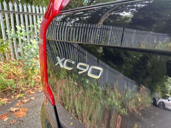 VOLVO XC90 2.0 B5D [235] Plus Dark 5Dr Awd Geartronic