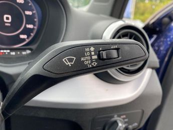 AUDI Q2 1.5 Tfsi Cod 35 S Line Suv 5Dr Petrol S Tronic Euro 6 (S/S) (150