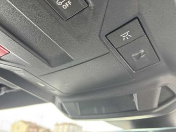 VAUXHALL ASTRA 1.2 Turbo 130 Gs 5Dr Auto