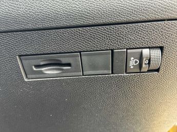 VAUXHALL ASTRA 1.2 Turbo 130 Gs 5Dr Auto
