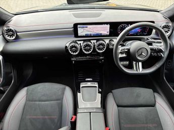 MERCEDES-BENZ CLA Cla 180 Amg Line Executive 5Dr Tip Auto