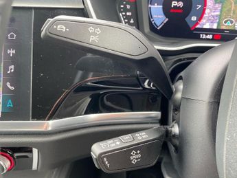 AUDI Q3 35 TFSI Sport 5dr S Tronic