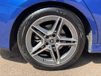 MERCEDES-BENZ A CLASS A200 Amg Line Executive 4Dr Auto
