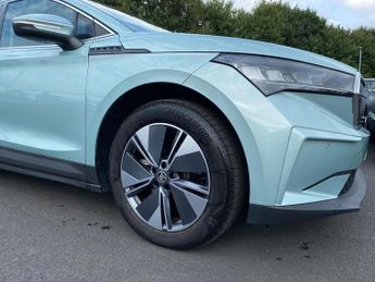 SKODA ENYAQ Iv 82Kwh 80 Suv 5Dr Electric Auto (Dc125Kw) (204 Ps)