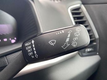 SKODA KAROQ 1.5 Tsi Se Drive 5Dr Dsg