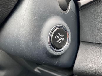 SKODA KAROQ 1.5 Tsi Se Drive 5Dr Dsg
