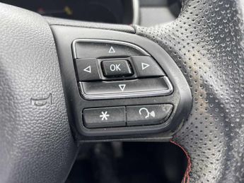 MG MOTOR UK ZS 1.0T Gdi Exclusive 5Dr Dct