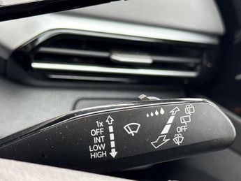 VOLKSWAGEN ID.4 128Kw Style Ed Pro 77Kwh 5Dr Auto [125Kw Ch]