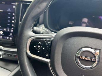 VOLVO XC60 2.0 B4D Plus Dark 5Dr Awd Geartronic