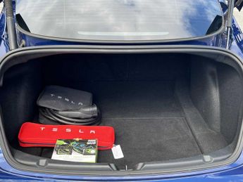 TESLA MODEL 3 Standard Plus 4Dr Auto