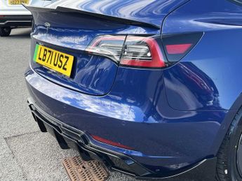 TESLA MODEL 3 Standard Plus 4Dr Auto