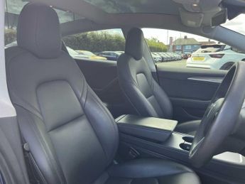 TESLA MODEL 3 Standard Plus 4Dr Auto