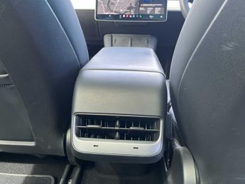TESLA MODEL 3 Standard Plus 4Dr Auto
