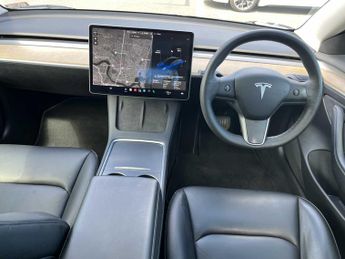TESLA MODEL 3 Standard Plus 4Dr Auto