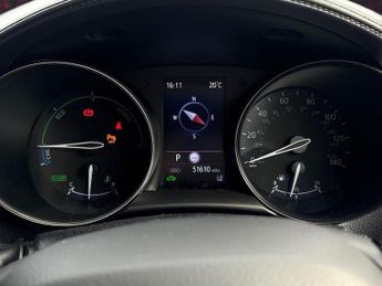 TOYOTA C-HR 2.0 Hybrid Gr Sport 5Dr Cvt