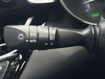 TOYOTA C-HR 2.0 Hybrid Gr Sport 5Dr Cvt