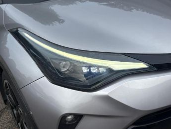 TOYOTA C-HR 2.0 Hybrid Gr Sport 5Dr Cvt