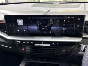 VAUXHALL GRANDLAND 1.2 Hybrid 145 Gs 5Dr E-Dct6
