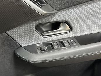 VAUXHALL GRANDLAND 1.2 Hybrid 145 Gs 5Dr E-Dct6