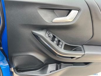 FORD Puma 1.0 Ecoboost Hybr Mhev 155 St-Line Vignale 5Dr Dct