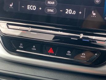 VOLKSWAGEN ID.4 Pure Performance 52Kwh Style Suv 5Dr Electric Auto (170 Ps)