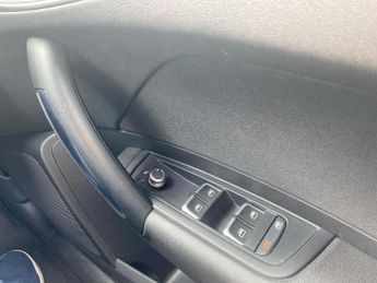 AUDI A1 1.0 Tfsi Sport 5Dr S Tronic