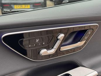 MERCEDES-BENZ GLC Glc 220D 4Matic Amg Line 5Dr 9G-Tronic