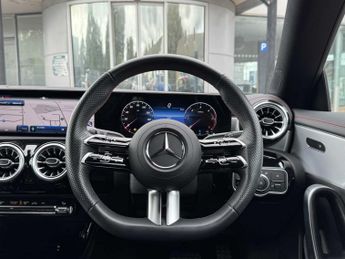 MERCEDES-BENZ CLA Cla 220D Amg Line Executive 5Dr Tip Auto