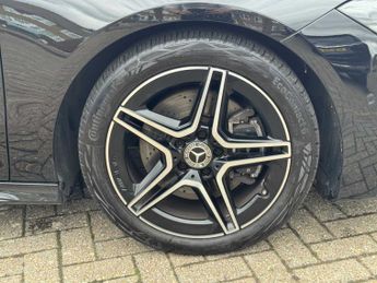 MERCEDES-BENZ CLA Cla 220D Amg Line Executive 5Dr Tip Auto