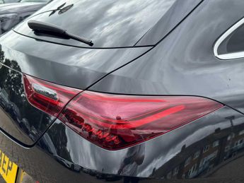 MERCEDES-BENZ CLA Cla 220D Amg Line Executive 5Dr Tip Auto