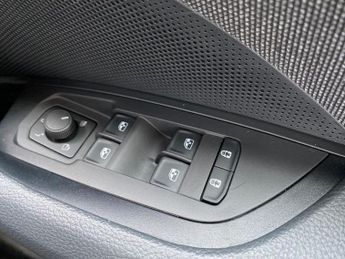 SKODA KODIAQ 2.0 Tdi Se 5Dr Dsg