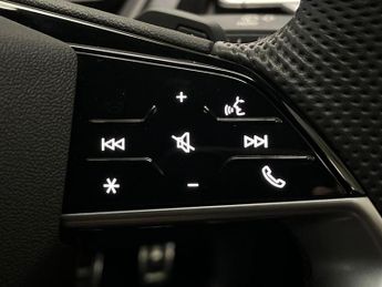 AUDI Q4 210Kw 45 Qtro 82Kwh Black Ed 5Dr Auto [Tech Pack]